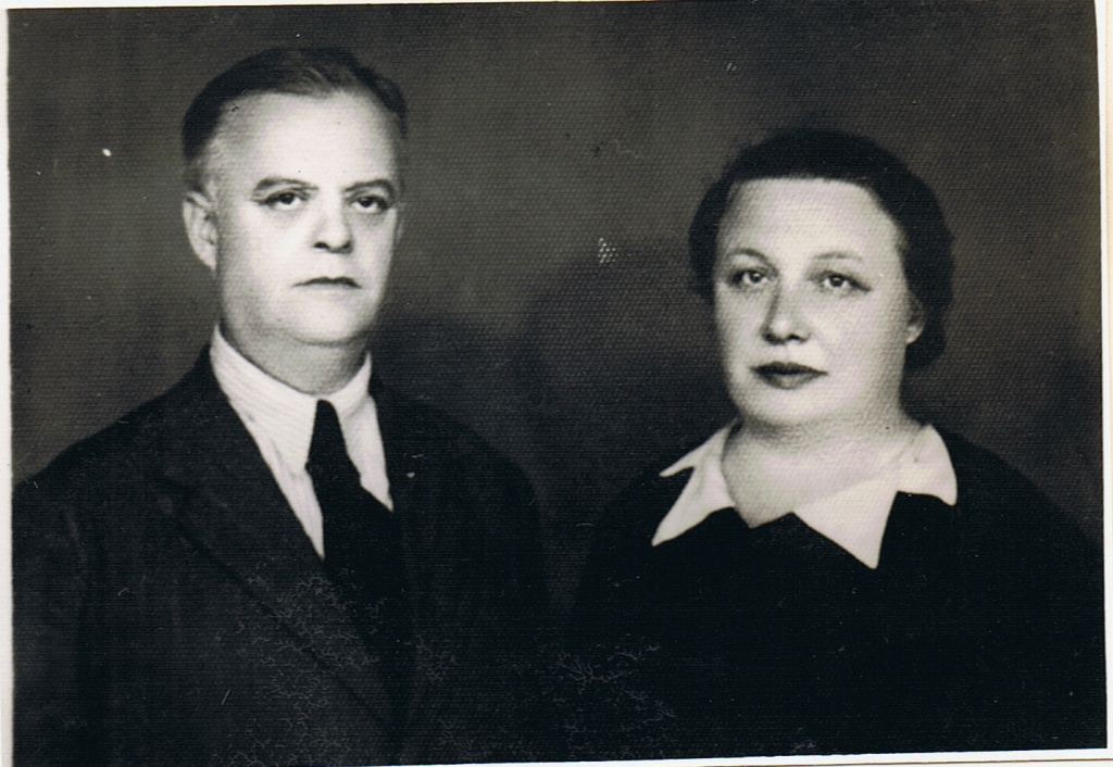 FAMILIA  "CONTE  CHARLES  de  HILLERIN"