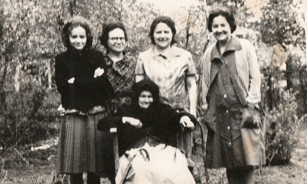 FAMILIA  "CONTE  CHARLES  de  HILLERIN"