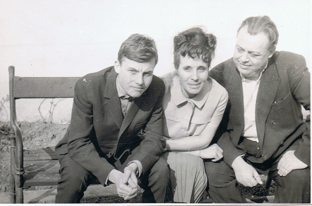 FAMILIA  "CONTE  CHARLES  de  HILLERIN"