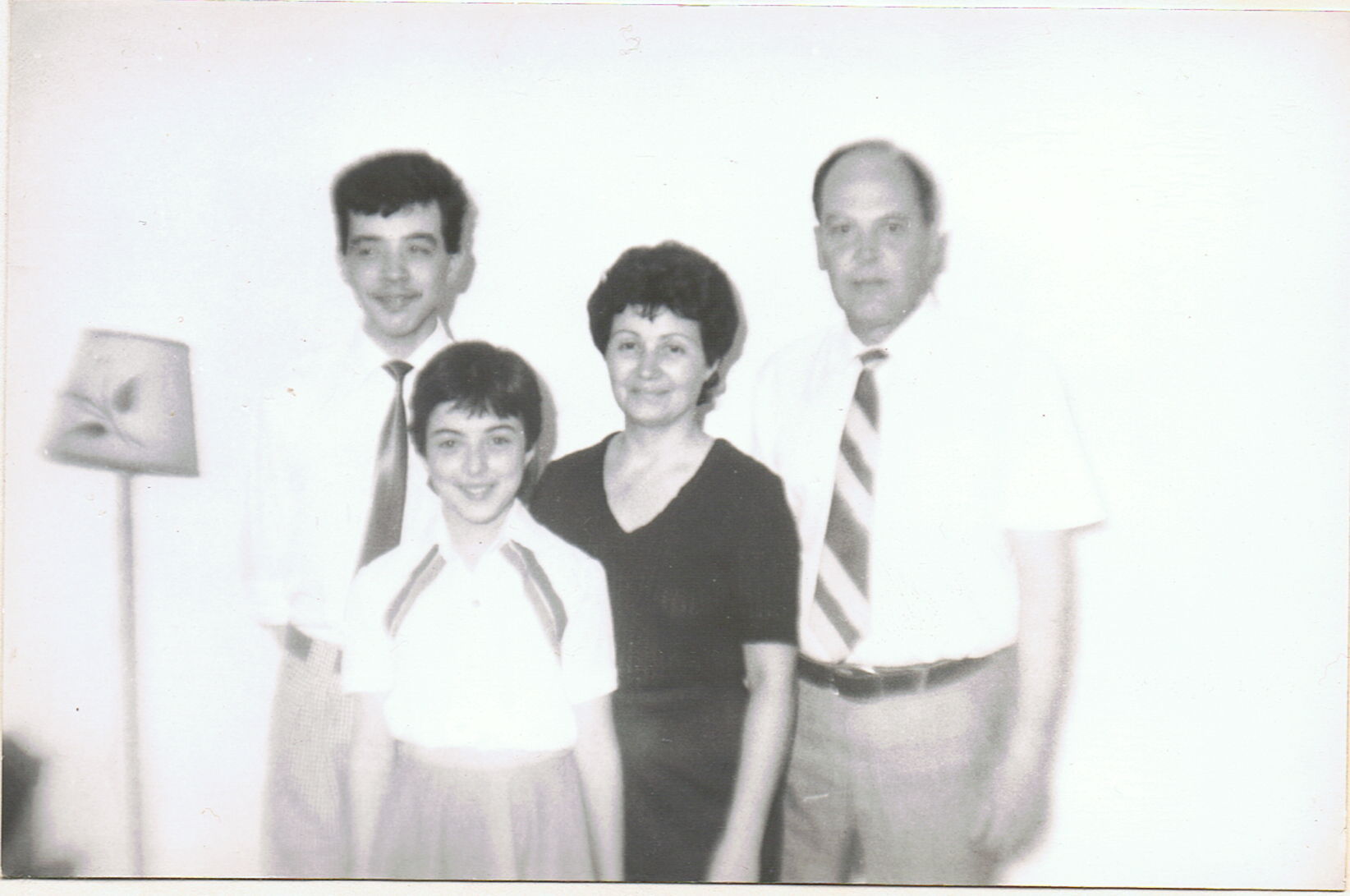 FAMILIA  "CONTE  CHARLES  de  HILLERIN"