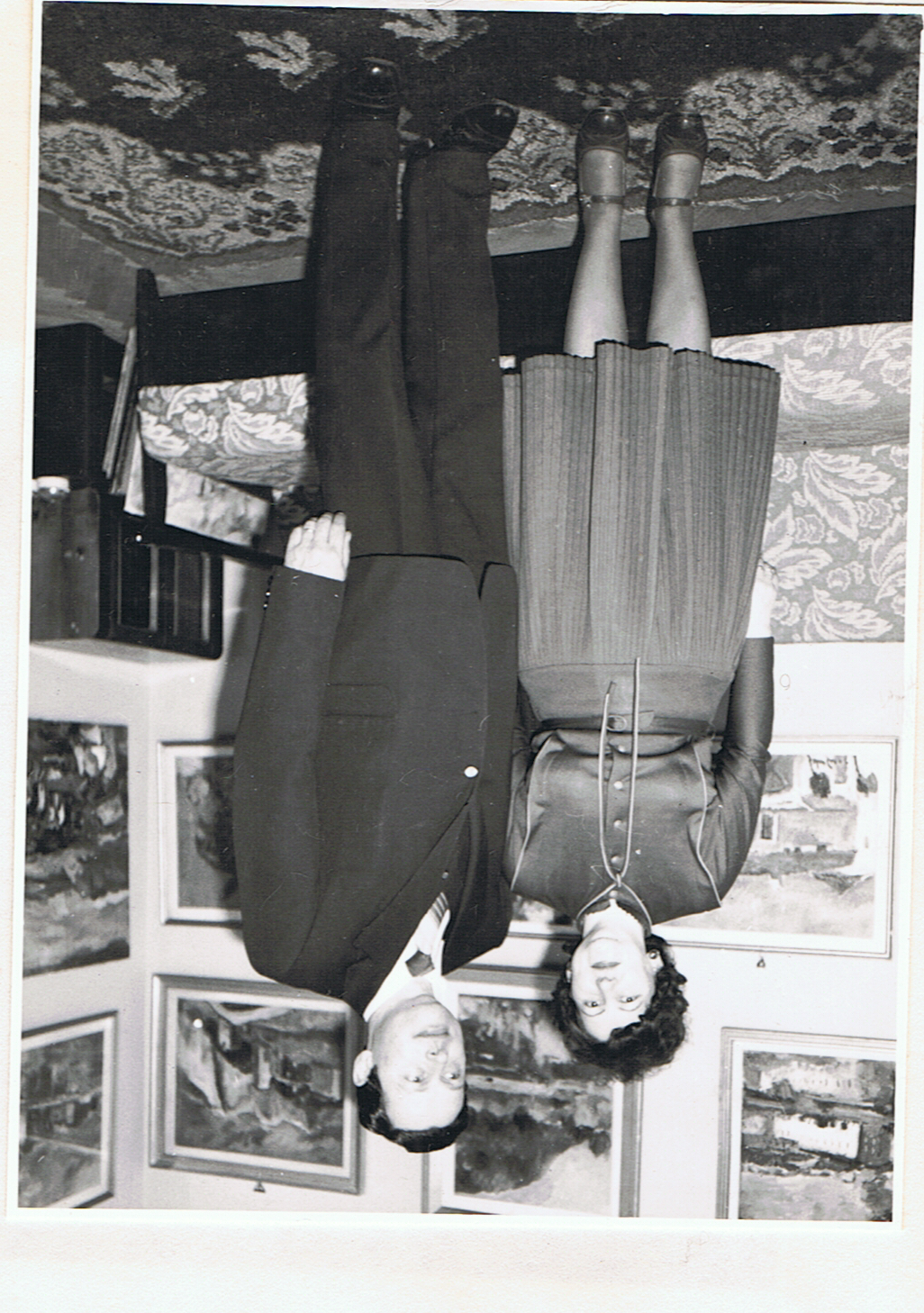 FAMILIA  "CONTE  CHARLES  de  HILLERIN"